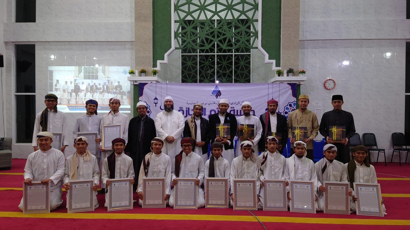 12 Mahasiswa STIU-WM Dianugerahi Sanad Al-Qur’an
