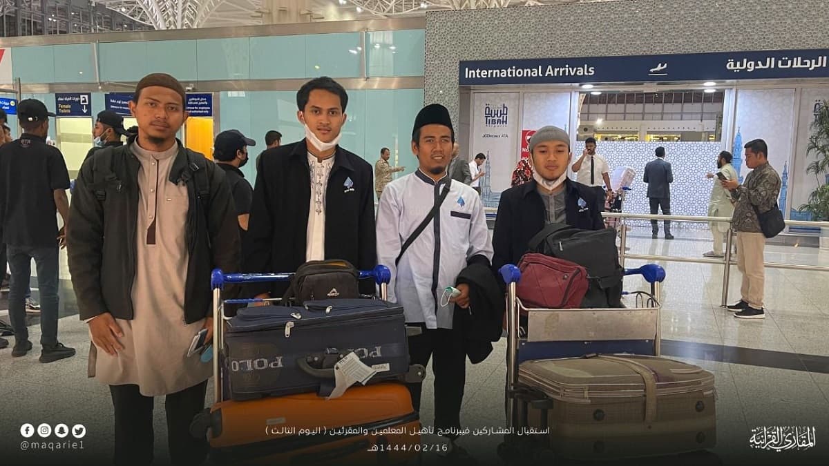 4 (Empat) Pengajar ICWM Tadrib Sanad Di Kota Suci Madinah Al-Munawwarah