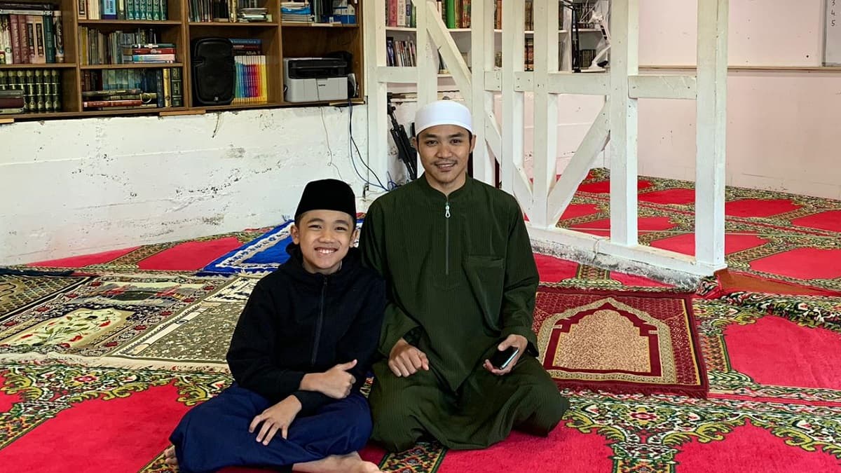 Ramadhan Spesial, Mahasiswa STIUWM Isi Imam Tarawih Di Auckland Selandia Baru