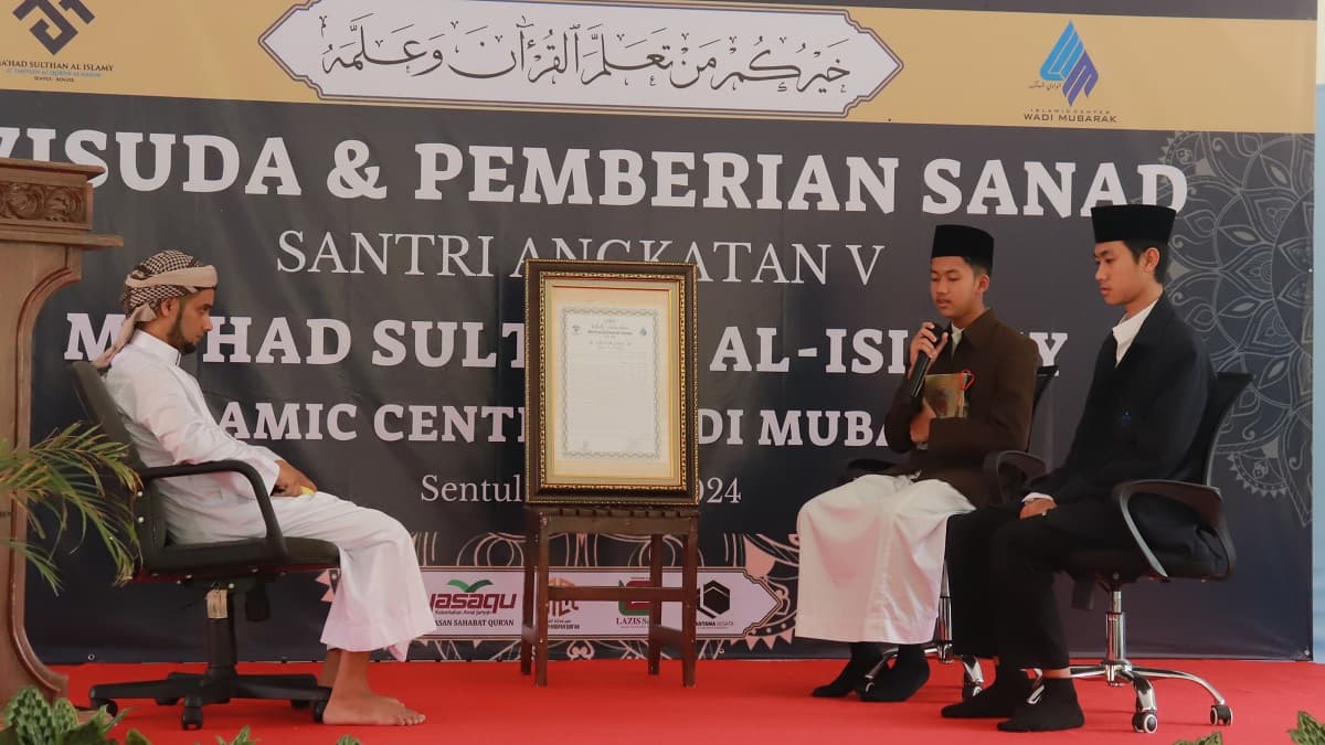 Muhammad Daud Taqwa: Wisudawan Ma’had Sulthon Al-Islamy Sentul, Miliki 3 (Tiga) Sanad Al-Qur’an