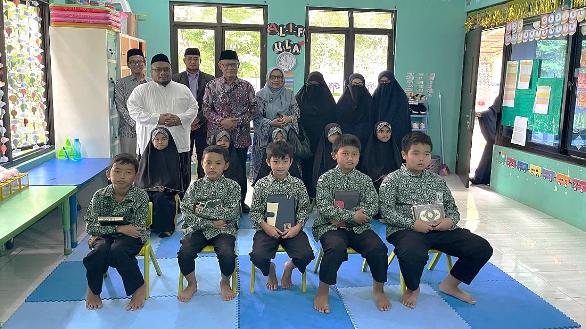 Terharu! Ketua Umum PP Muhammadiyah Takjub dengan Hafalan Al-Qur’an Anak-Anak di Wadi Mubarak