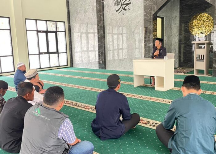 Belajar Mengaji dari Nol: Wadi Mubarak Gelar Kajian Tahsin Surat Al-Fatihah di Masjid Darul Iman Sumedang 2 TK-Islam-terbaik-di-Sumedang