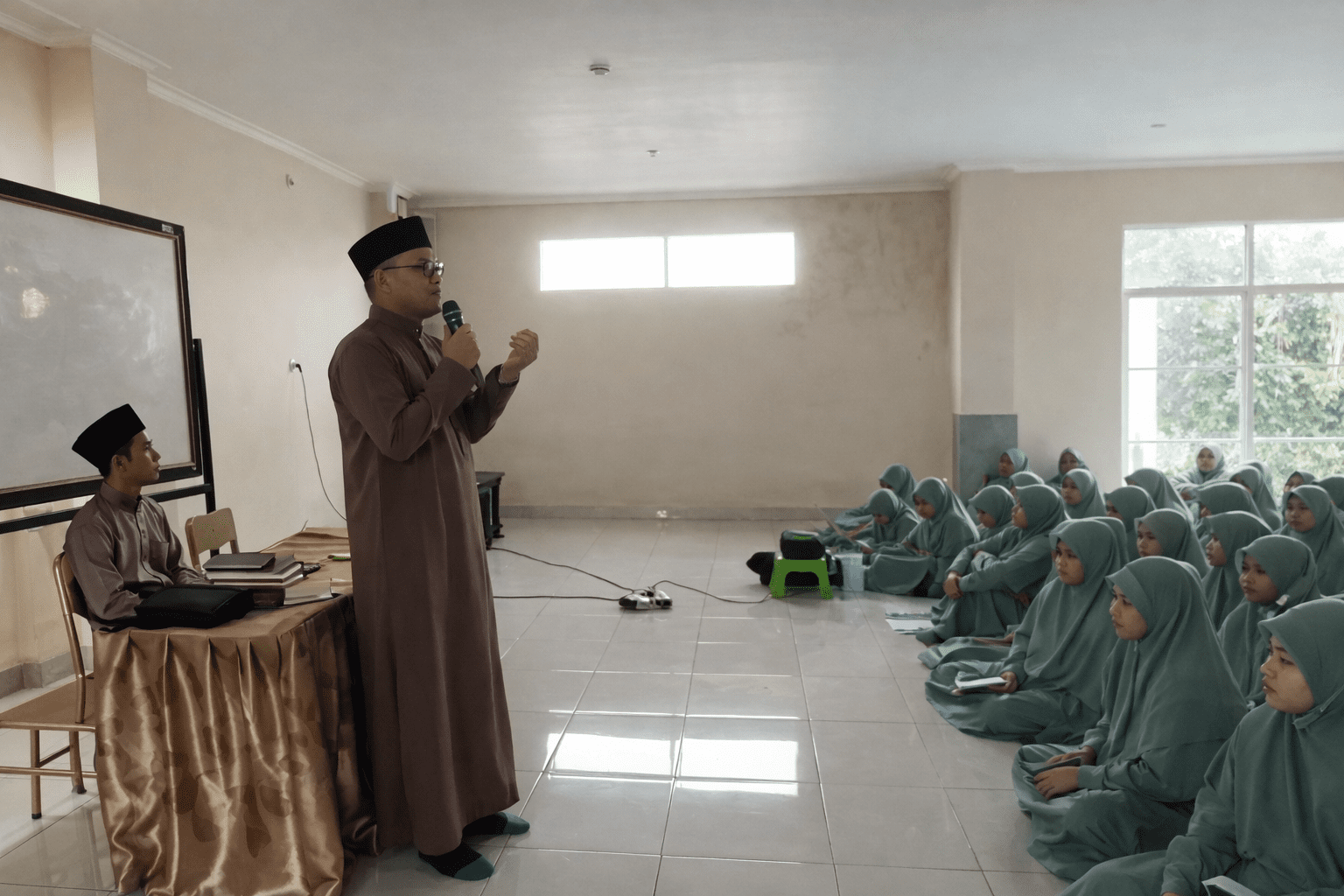 Pesantren tahfidz MTs - MA Wadi Mubarak
