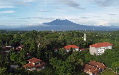 foto tampak udara Wadi Mubarak
